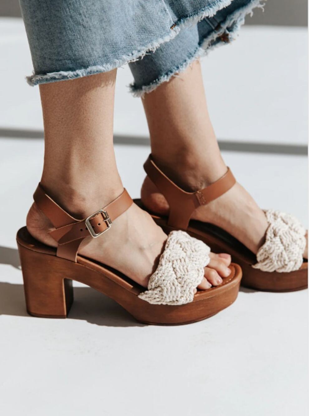 SEYCHELLES New in Box Jump for Joy Wooden Heel in Cognac and Macrame // 11